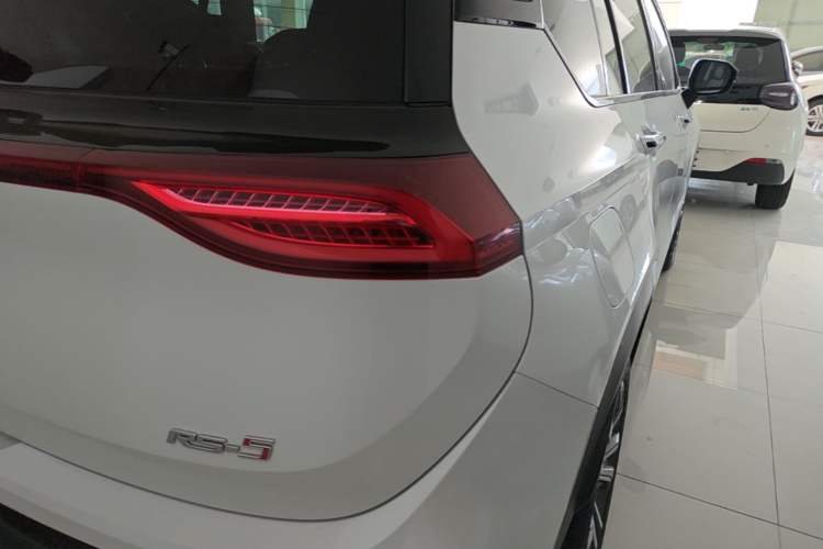 Used Baojun RS-5 2019 1.5T CVT Intelligent Driving Flagship Version China VI Emission Standard Exterior 3