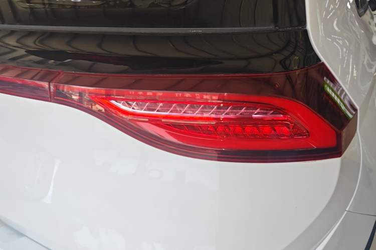 Used Baojun RS-5 2019 1.5T Manual Super Connectivity Version China VI Exterior 3
