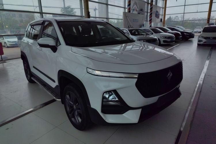 Used Baojun RS-5 2019 1.5T Manual Super Connectivity Version China VI Front Right 45 Deg