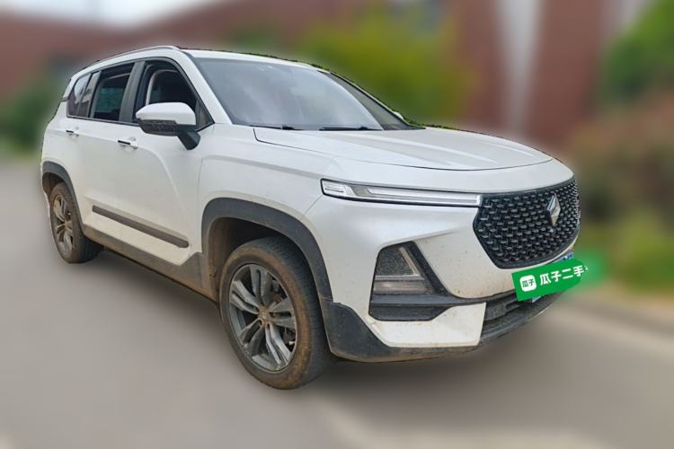 Used Baojun RS-5 2019 1.5T Manual Super Connected Luxury Edition China VI Front Right 45 Deg