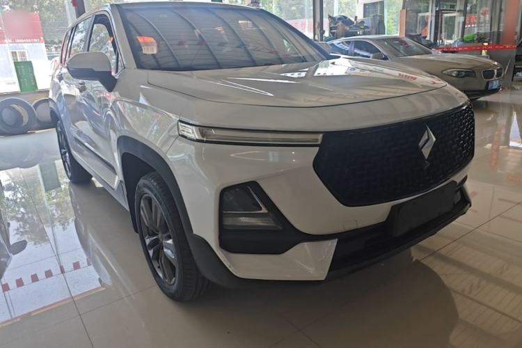 Used Baojun RS-5 2019 1.5T Manual Super Connectivity Version China VI Front Right 45 Deg