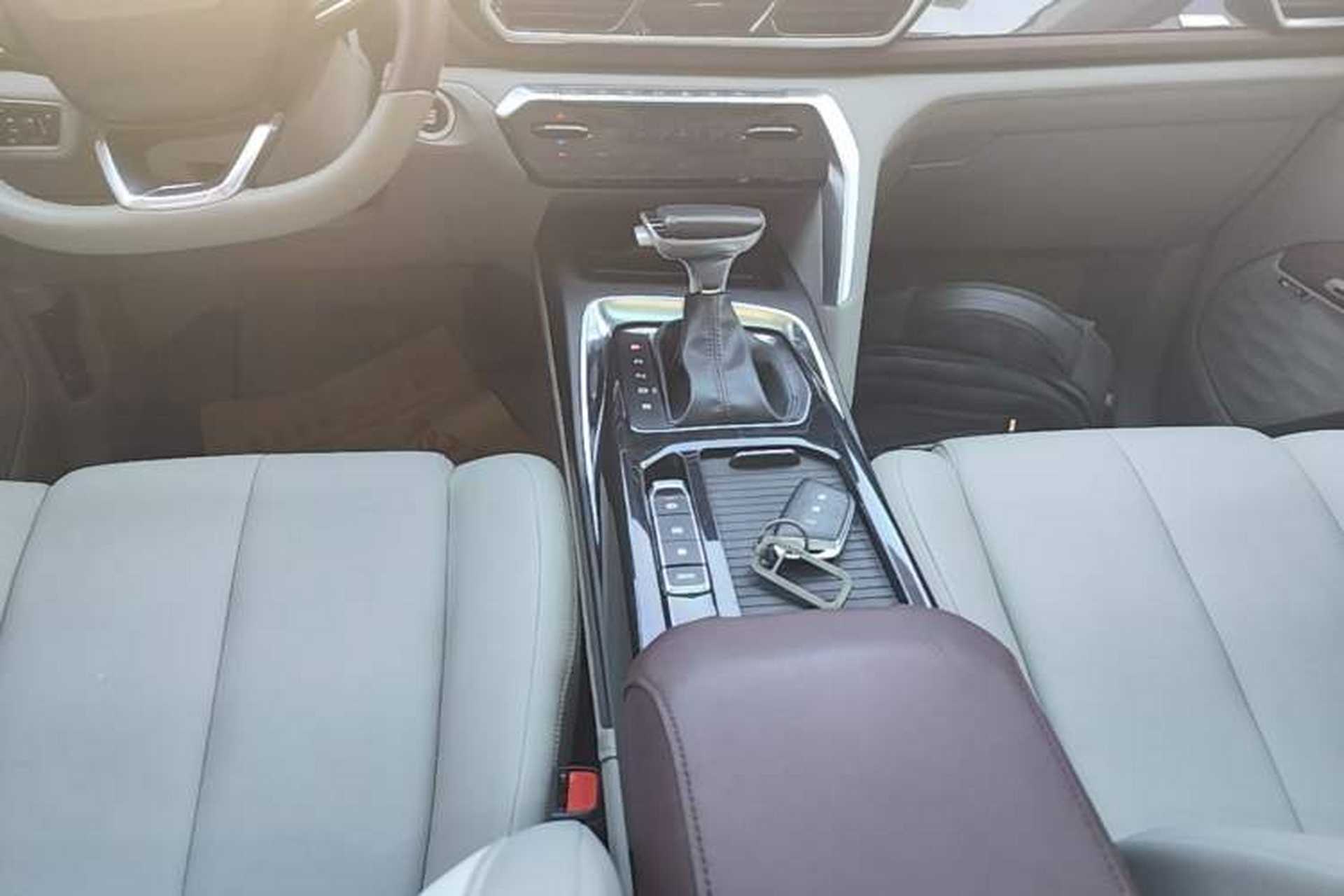 Used Baojun RS-5 2019 1.5T CVT Intelligent Driving Flagship Edition China V Emission Standard Gear Lever