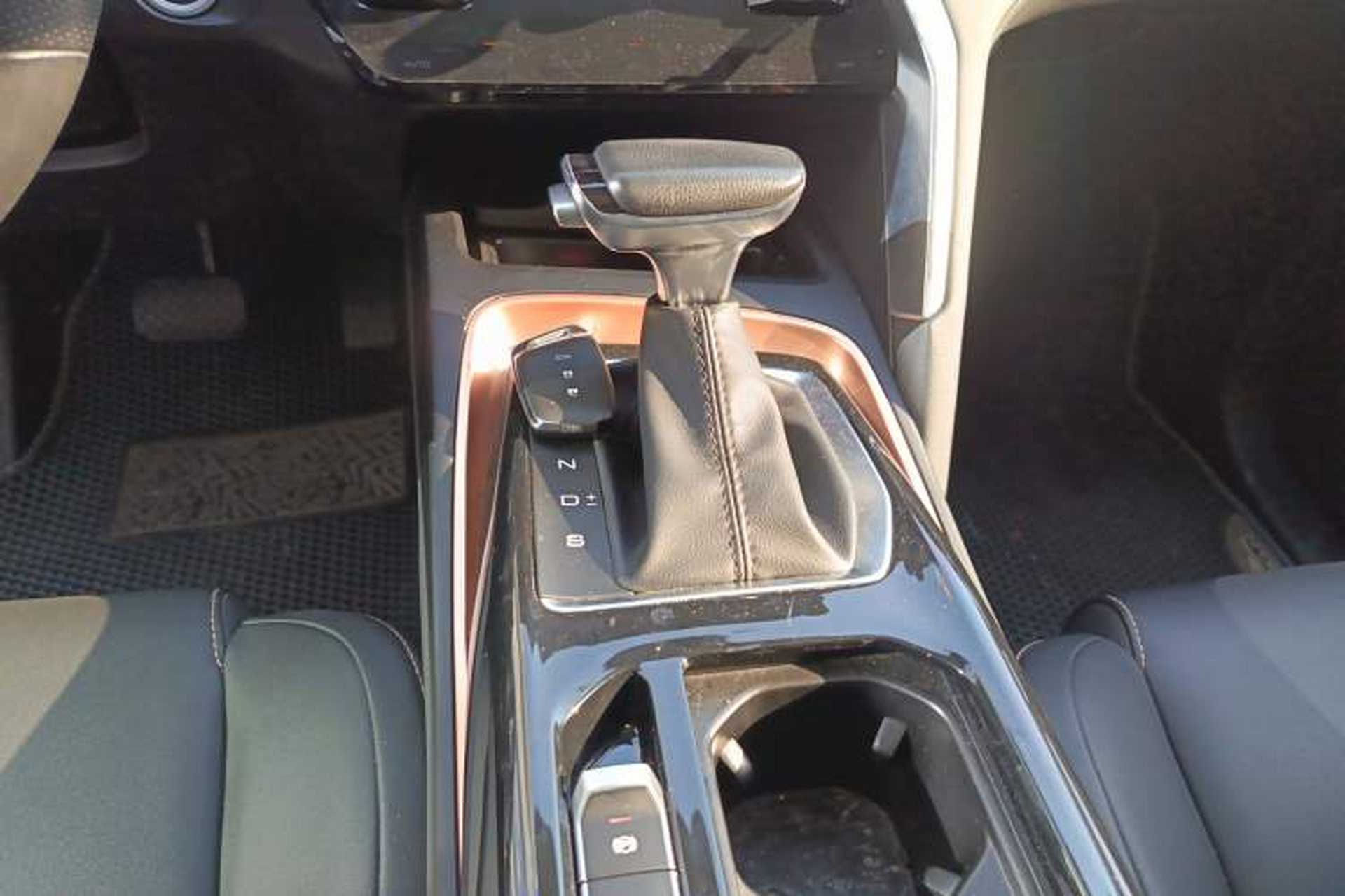 Used Baojun RS-5 2019 1.5T CVT Intelligent Driving Prestige Edition China VI Emission Standard Gear Lever
