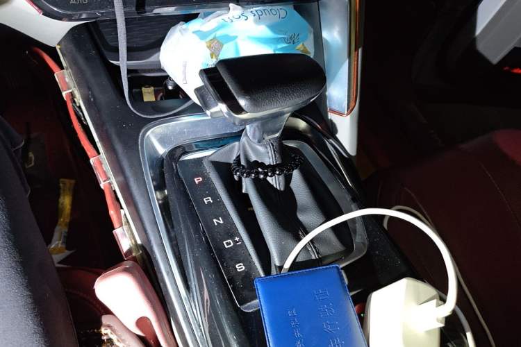 Used Baojun RS-5 2019 1.5T CVT Intelligent Driving Flagship Version China VI Emission Standard Gear Lever