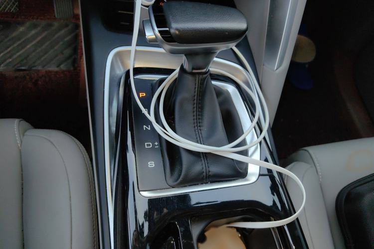 Used Baojun RS-5 2019 1.5T CVT Intelligent Driving Flagship Version China VI Emission Standard Gear Lever