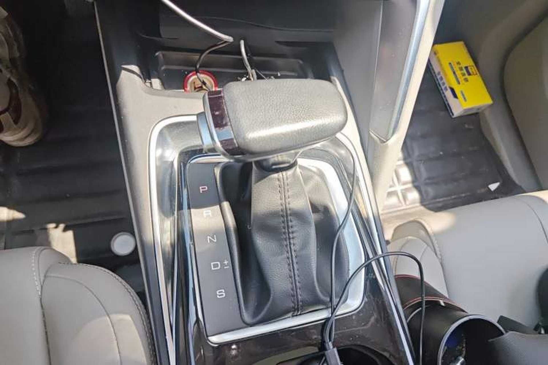 Used Baojun RS-5 2019 1.5T CVT Intelligent Driving Flagship Version China VI Emission Standard Gear Lever