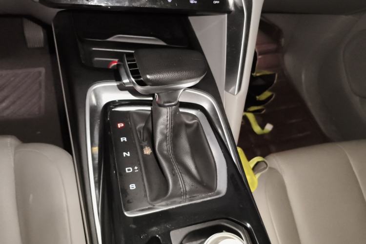 Used Baojun RS-5 2019 1.5T CVT Intelligent Driving Flagship Version China VI Emission Standard Gear Lever
