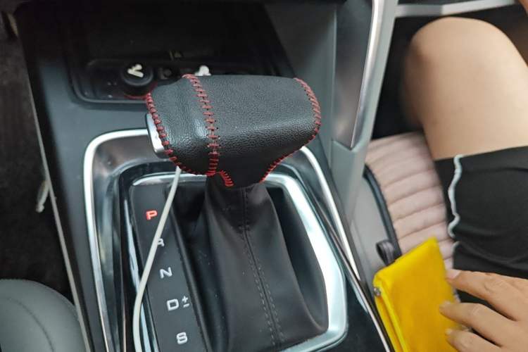 Used Baojun RS-5 2019 1.5T CVT Intelligent Driving Flagship Version China VI Emission Standard Gear Lever