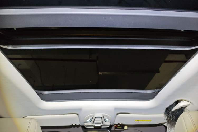 Used Baojun RS-5 2019 1.5T CVT Intelligent Driving Flagship Edition China V Emission Standard Headliner