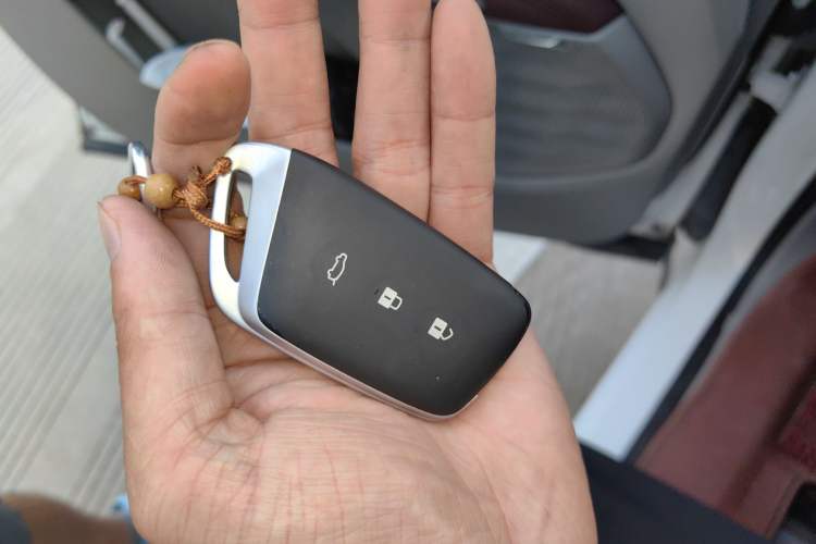 Used Baojun RS-5 2019 1.5T CVT Intelligent Driving Flagship Version China VI Emission Standard Interior 1