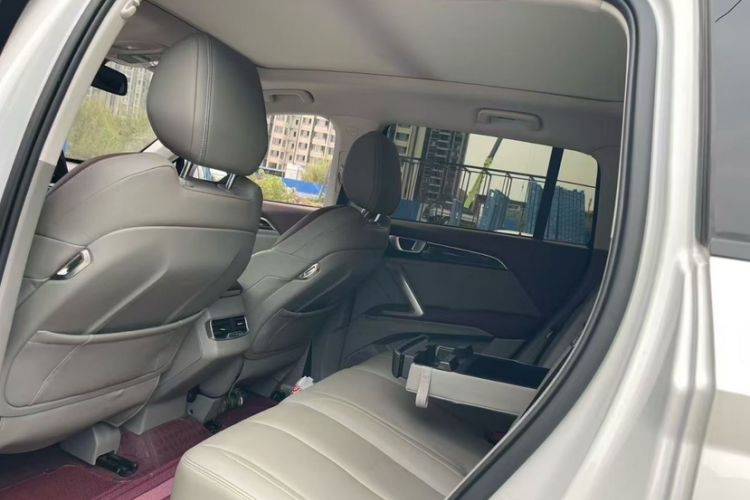 Used Baojun RS-5 2019 1.5T CVT Intelligent Driving Flagship Version China VI Emission Standard Interior 3