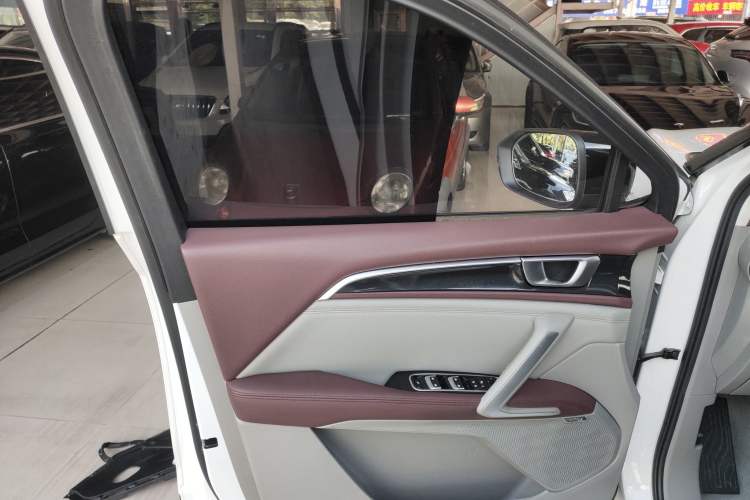 Used Baojun RS-5 2019 1.5T CVT Intelligent Driving Flagship Edition China V Emission Standard Interior 7