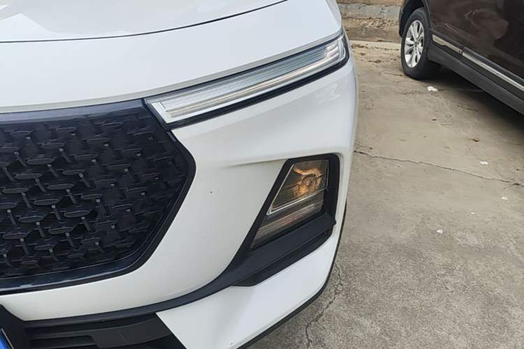 Used Baojun RS-5 2019 1.5T Manual Super Connectivity Version China VI Left Front Headlight