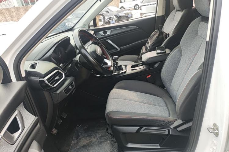 Used Baojun RS-5 2019 1.5T Manual Super Connectivity Version China VI Left Front Seat