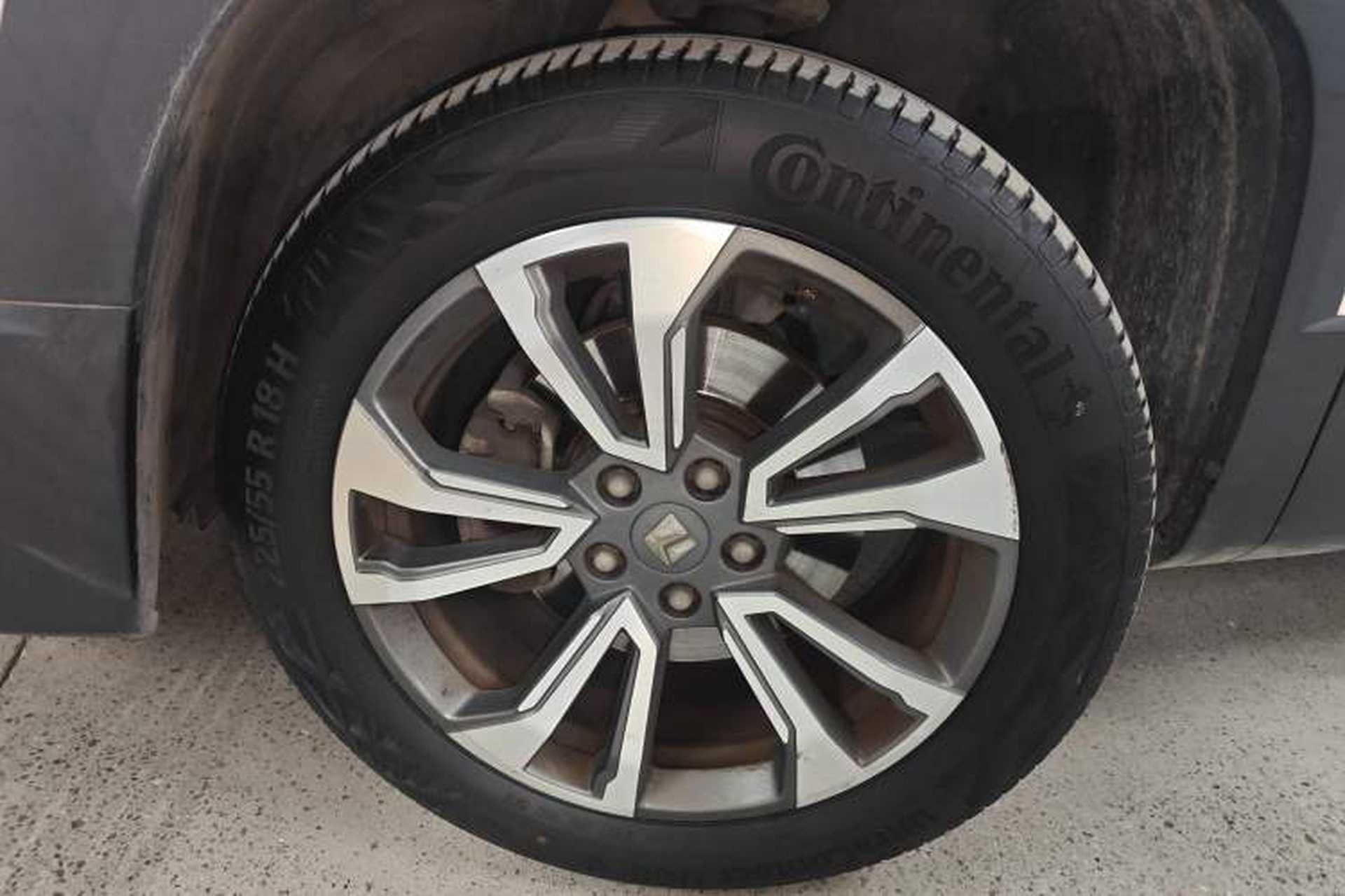 Used Baojun RS-5 2019 1.5T CVT Intelligent Driving Flagship Edition China V Emission Standard Left Front Wheel Hub