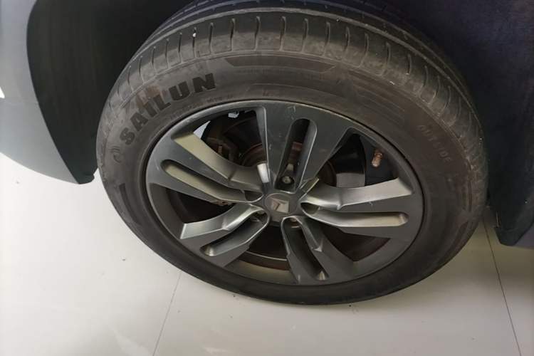 Used Baojun RS-5 2019 1.5T CVT Super Connected Trendy Edition China VI Left Front Wheel Hub