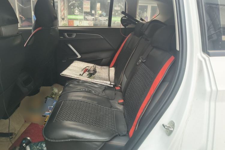 Used Baojun RS-5 2019 1.5T CVT Super Connected Trendy Edition China VI Left Rear Seat