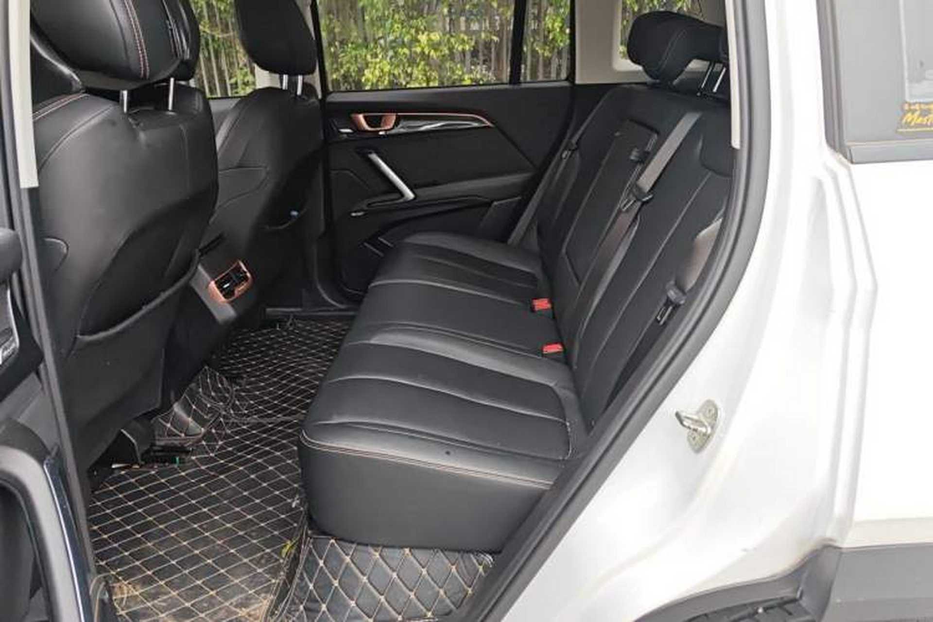 Used Baojun RS-5 2019 1.5T CVT Intelligent Drive Luxury Edition China VI Left Rear Seat