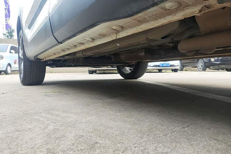 Used Baojun RS-5 2019 1.5T Manual Super Connectivity Version China VI Left Side Sill