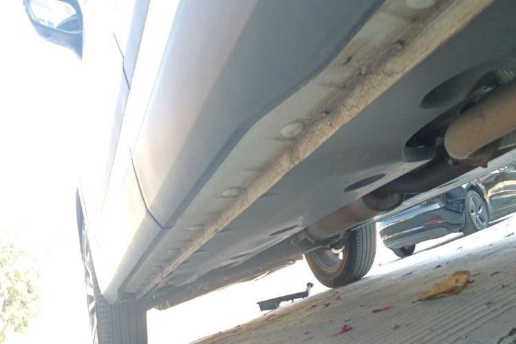 Used Baojun RS-5 2019 1.5T CVT Intelligent Driving Flagship Version China VI Emission Standard Left Side Sill
