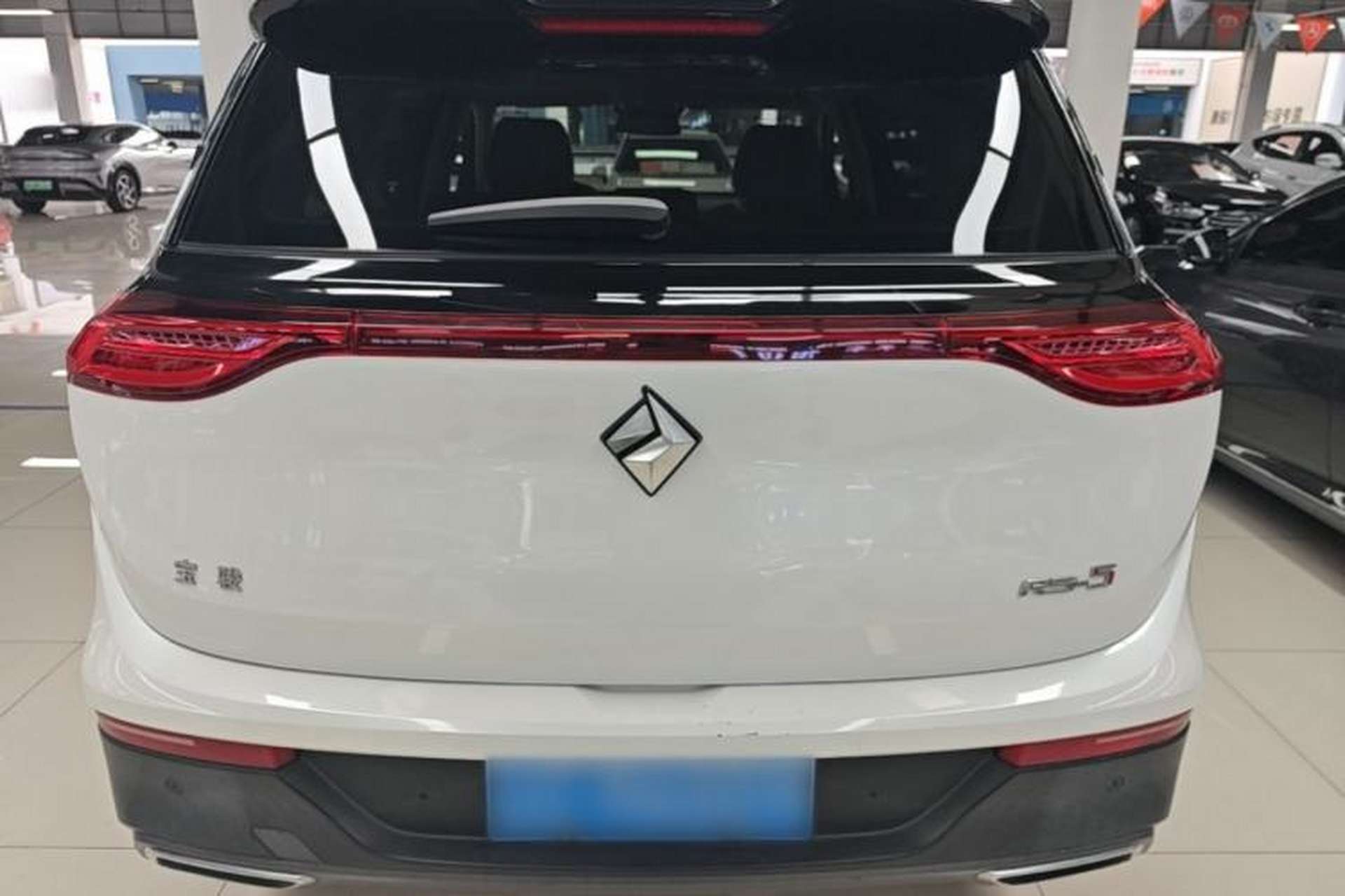 Used Baojun RS-5 2019 1.5T CVT Intelligent Driving Flagship Version China VI Emission Standard Rear