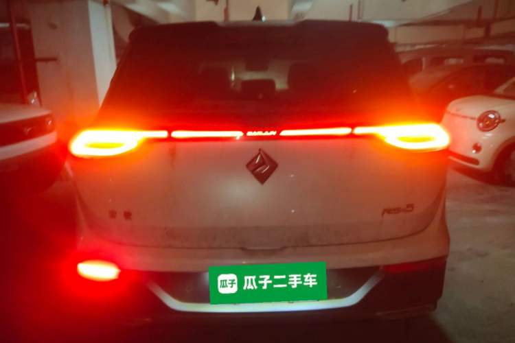 Used Baojun RS-5 2019 1.5T CVT Intelligent Driving Flagship Version China VI Emission Standard Rear