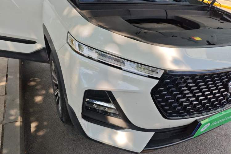 Used Baojun RS-5 2019 1.5T CVT Intelligent Driving Flagship Version China VI Emission Standard Right Front Headlight