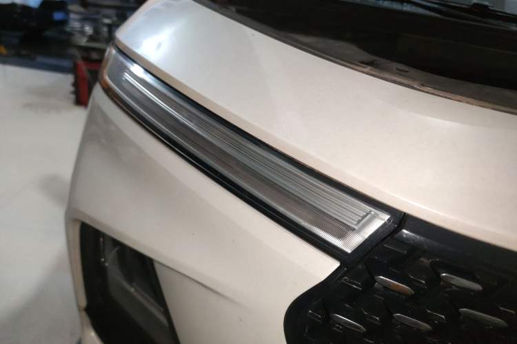 Used Baojun RS-5 2019 1.5T Manual Super Connectivity Version China VI Right Front Headlight