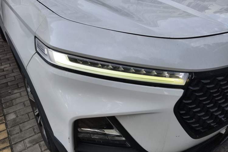 Used Baojun RS-5 2019 1.5T CVT Intelligent Driving Flagship Version China VI Emission Standard Right Front Headlight