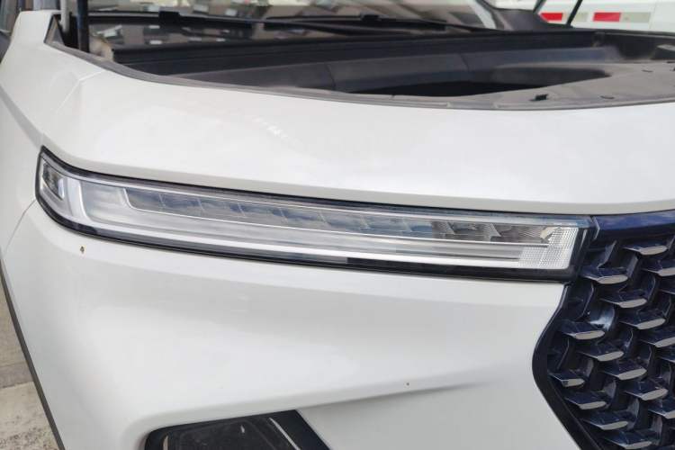Used Baojun RS-5 2019 1.5T CVT Intelligent Driving Flagship Version China VI Emission Standard Right Front Headlight