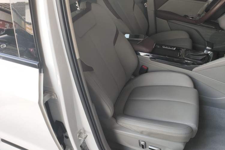 Used Baojun RS-5 2019 1.5T CVT Intelligent Driving Flagship Edition China V Emission Standard Right Front Seat