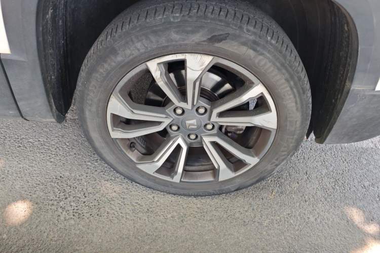 Used Baojun RS-5 2019 1.5T CVT Intelligent Driving Flagship Version China VI Emission Standard Right Front Wheel Hub