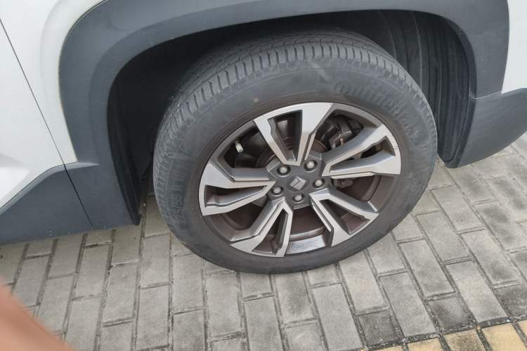 Used Baojun RS-5 2019 1.5T CVT Intelligent Driving Flagship Version China VI Emission Standard Right Front Wheel Hub