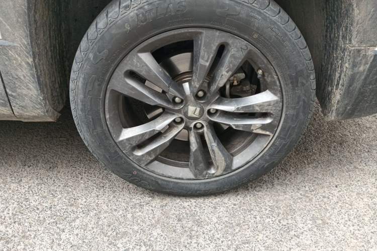 Used Baojun RS-5 2019 1.5T CVT Super Connected Trendy Edition China VI Right Front Wheel Hub
