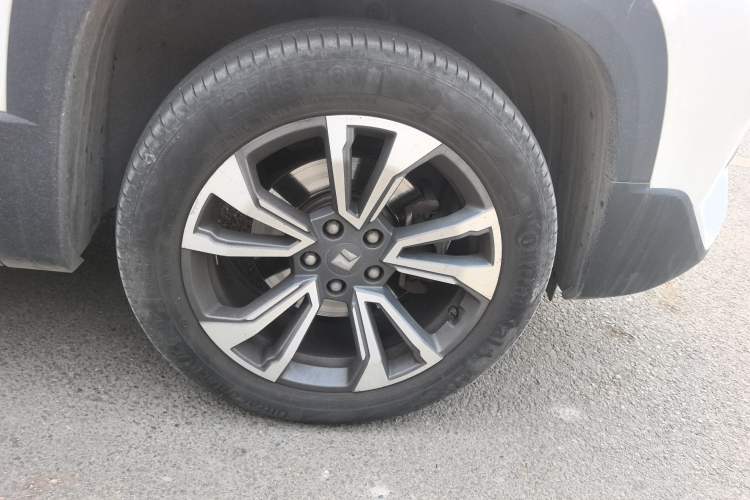 Used Baojun RS-5 2019 1.5T CVT Intelligent Driving Flagship Version China VI Emission Standard Right Front Wheel Hub
