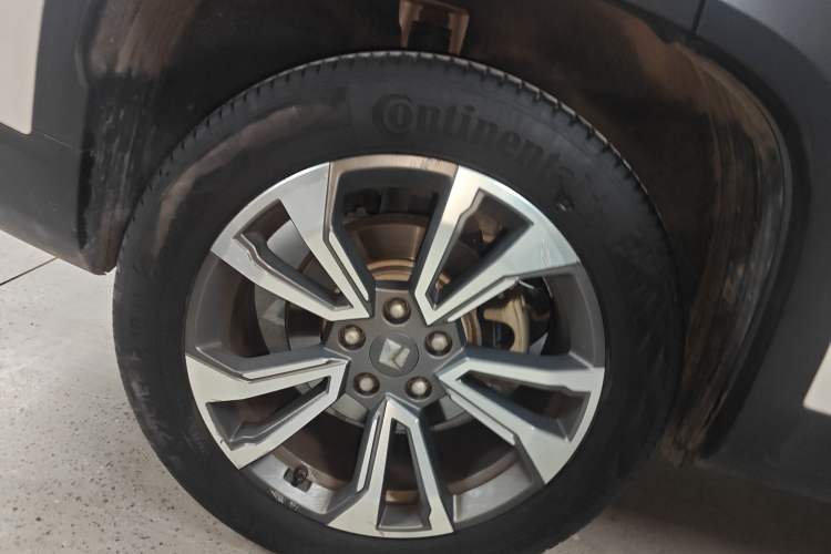 Used Baojun RS-5 2019 1.5T CVT Intelligent Driving Flagship Edition China V Emission Standard Right Rear Wheel Hub