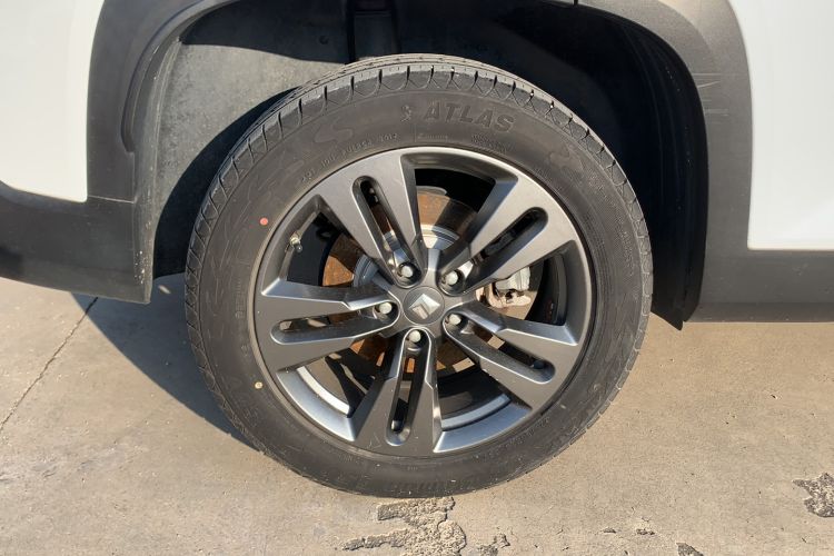 Used Baojun RS-5 2019 1.5T CVT Intelligent Drive Luxury Edition China VI Right Rear Wheel Hub