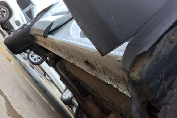 Used Baojun RS-5 2019 1.5T CVT Intelligent Driving Luxury Edition China V Right Side Sill