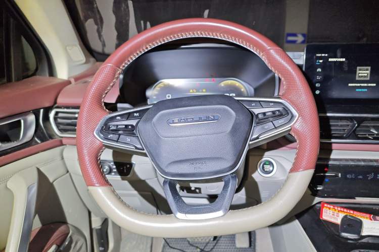 Used Baojun RS-5 2019 1.5T CVT Intelligent Driving Flagship Edition China V Emission Standard Steering Wheel