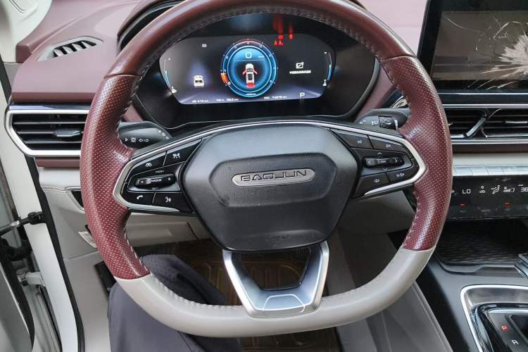 Used Baojun RS-5 2019 1.5T CVT Intelligent Driving Flagship Version China VI Emission Standard Steering Wheel