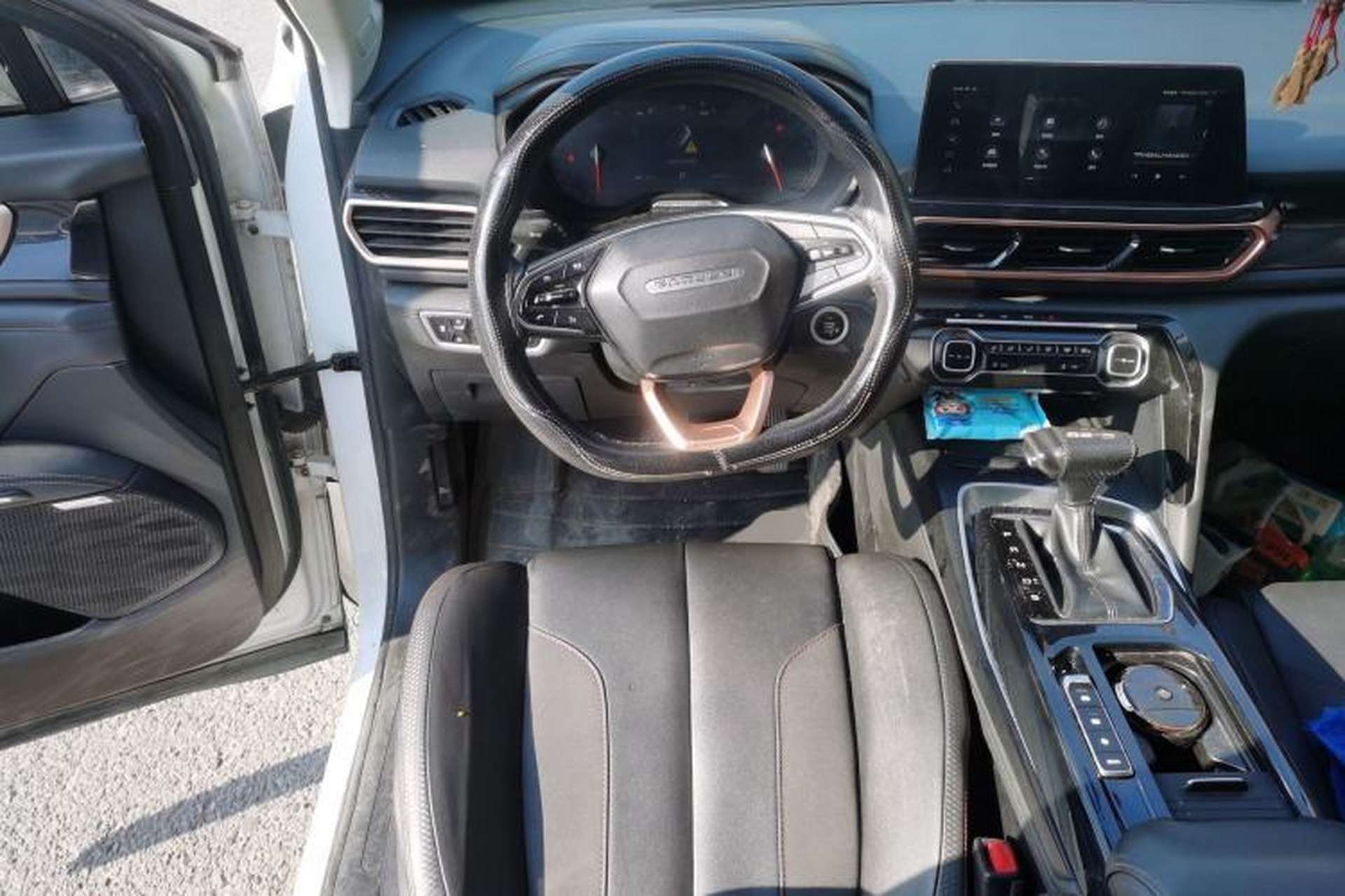 Used Baojun RS-5 2019 1.5T CVT Intelligent Driving Luxury Edition China V Steering Wheel