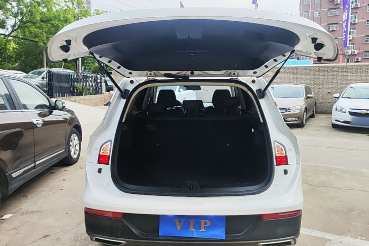 Used Baojun RS-5 2019 1.5T Manual Super Connectivity Version China VI Trunk