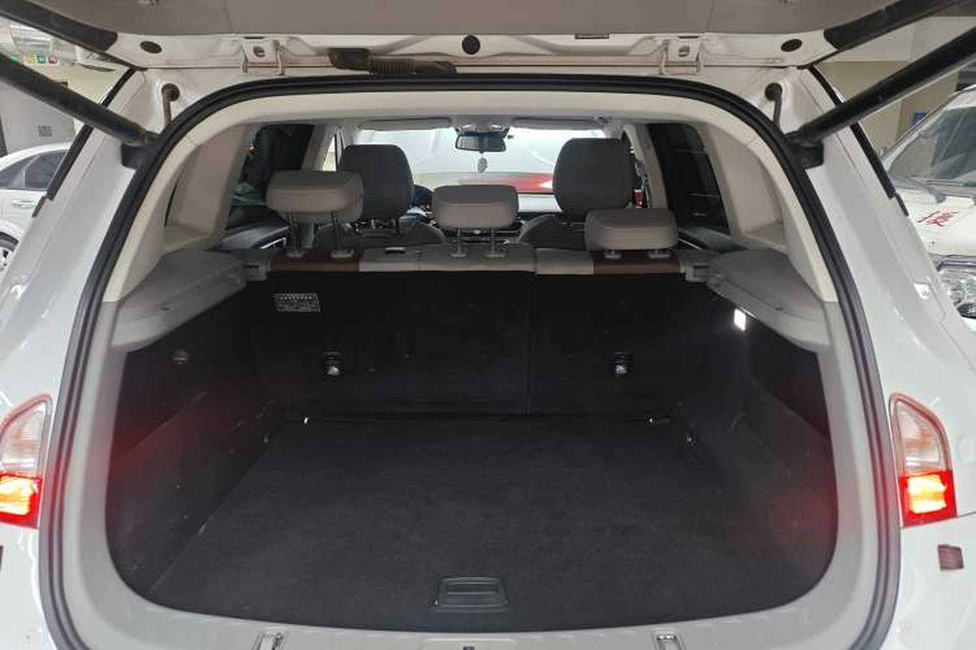 Used Baojun RS-5 2019 1.5T CVT Intelligent Driving Flagship Edition China V Emission Standard Trunk
