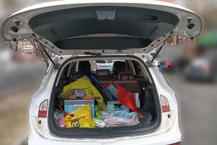 Used Baojun RS-5 2019 1.5T CVT Super Connected Trendy Edition China VI Trunk