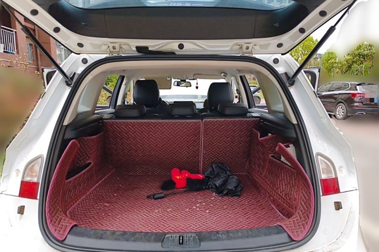 Used Baojun RS-5 2019 1.5T Manual Super Connected Luxury Edition China VI Trunk