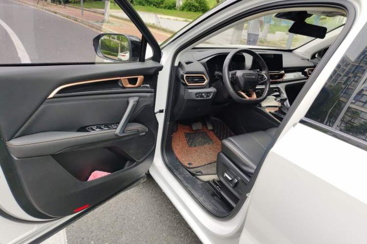 Used Baojun RS-5 2020 300T CVT Smart Prestige Edition Driver Seat