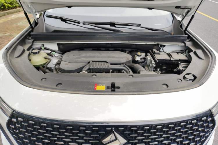 Used Baojun RS-5 2020 300T CVT Smart Prestige Edition Engine Bay