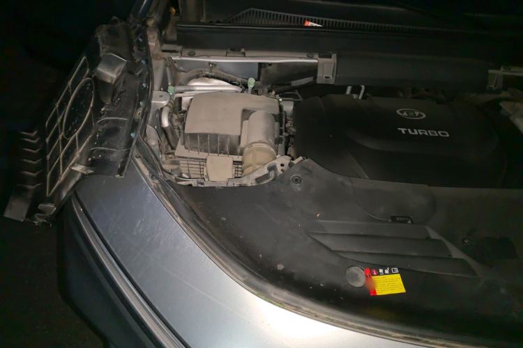 Used Baojun RS-5 2020 1.5T CVT 24-Hour Online Luxury Edition Engine Bay Right