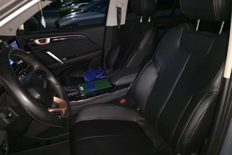 Used Baojun RS-5 2020 1.5T CVT 24-Hour Online Luxury Edition Left Front Seat
