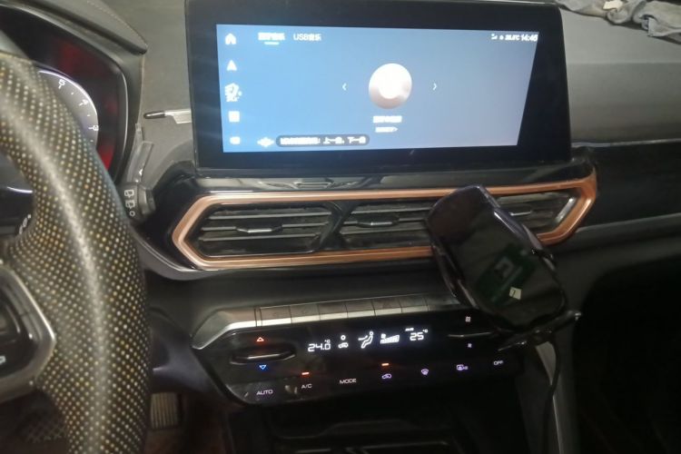 Used Baojun RS-5 2020 300T CVT Smart Prestige Edition Audio And AC Panel